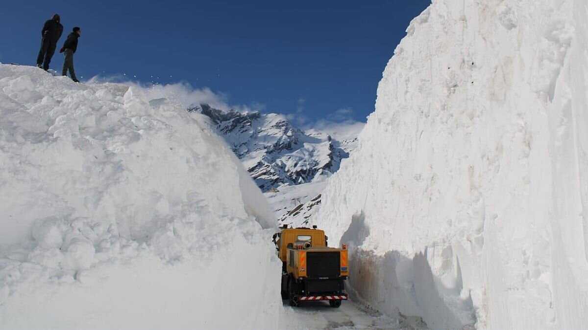 Himachal Darshan Honeymoon Volvo Package Himachal Darshan Honeymoon Volvo Package